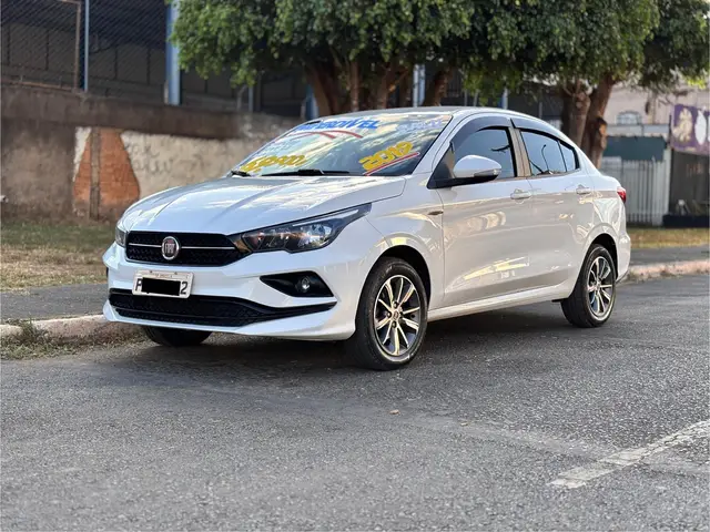 Carro Fiat Cronos 2019 1.3 Drive Firefly (Flex)