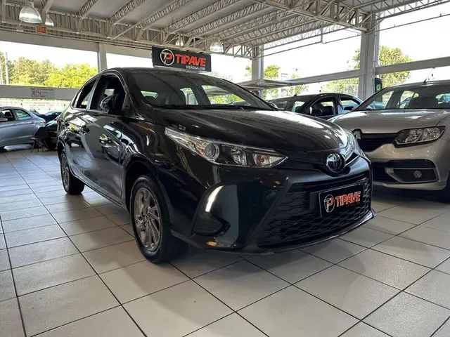 Carro Toyota Yaris Sedan 2023 XS 1.5 (Flex) (Aut)