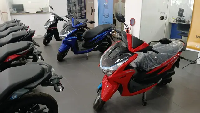 Moto Yamaha Fluo 2026 ABS