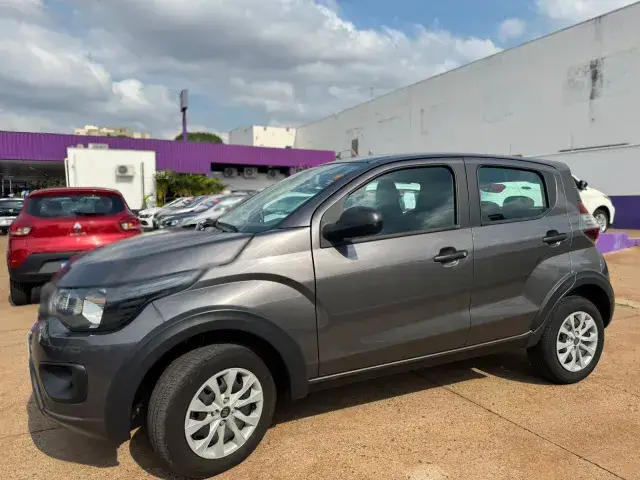 Carro Fiat Mobi 2024 Like 1.0 (Flex)