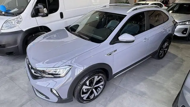 Carro Volkswagen Nivus 2024 Highline 200 TSI