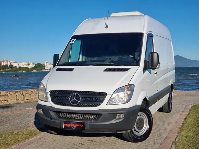 Carro Mercedes-Benz Sprinter 2012 Furgão 415 CDI Longo TA furgao
