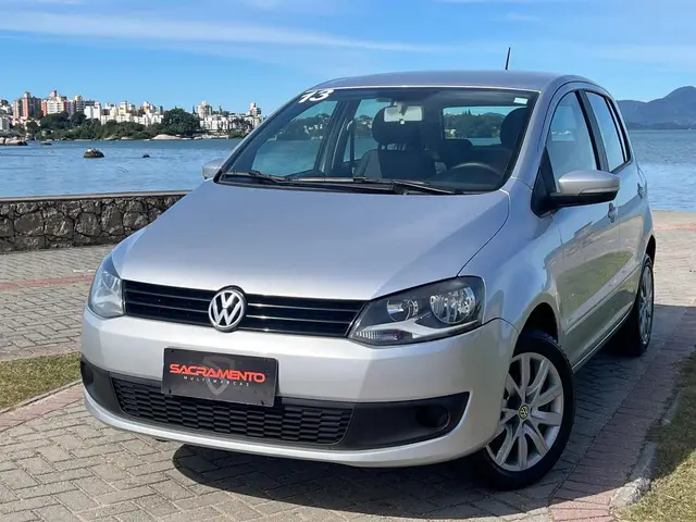 Carro Volkswagen Fox 2013 1.6 VHT (Flex)