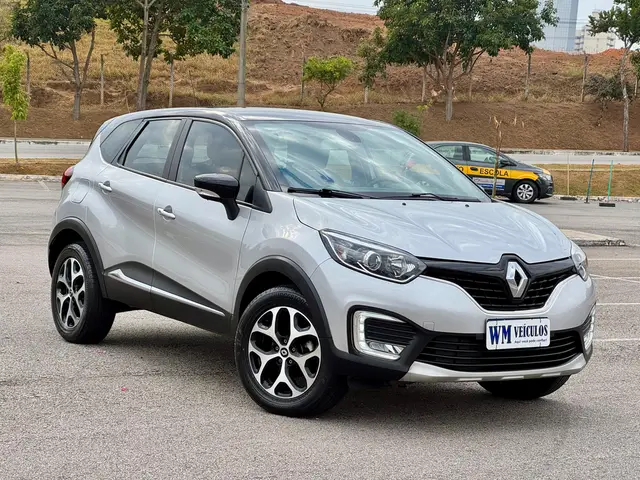 Carro Renault Captur 2019 Intense 1.6 16v SCe CVT (Flex)