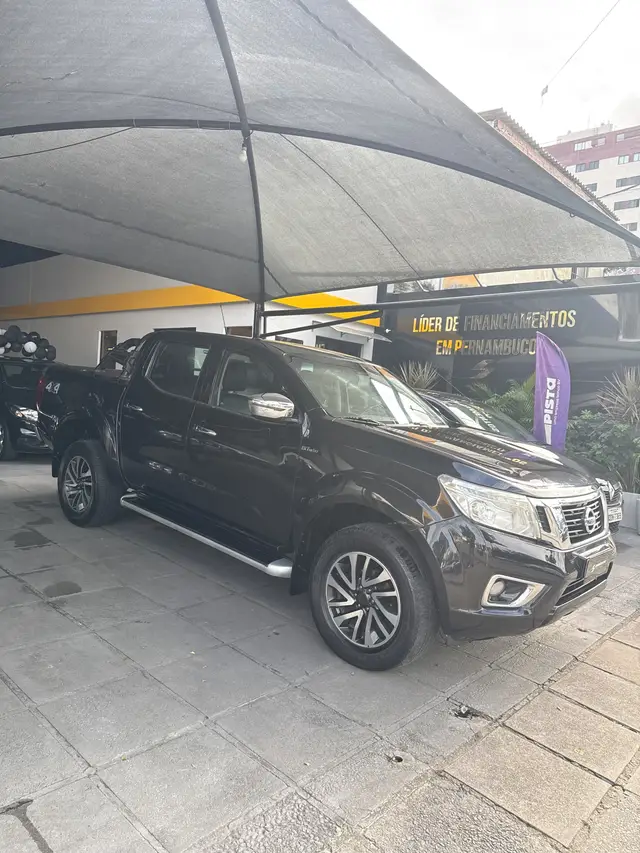 Carro Nissan Frontier 2020 2.3 TD CD XE 4x4 (Aut)