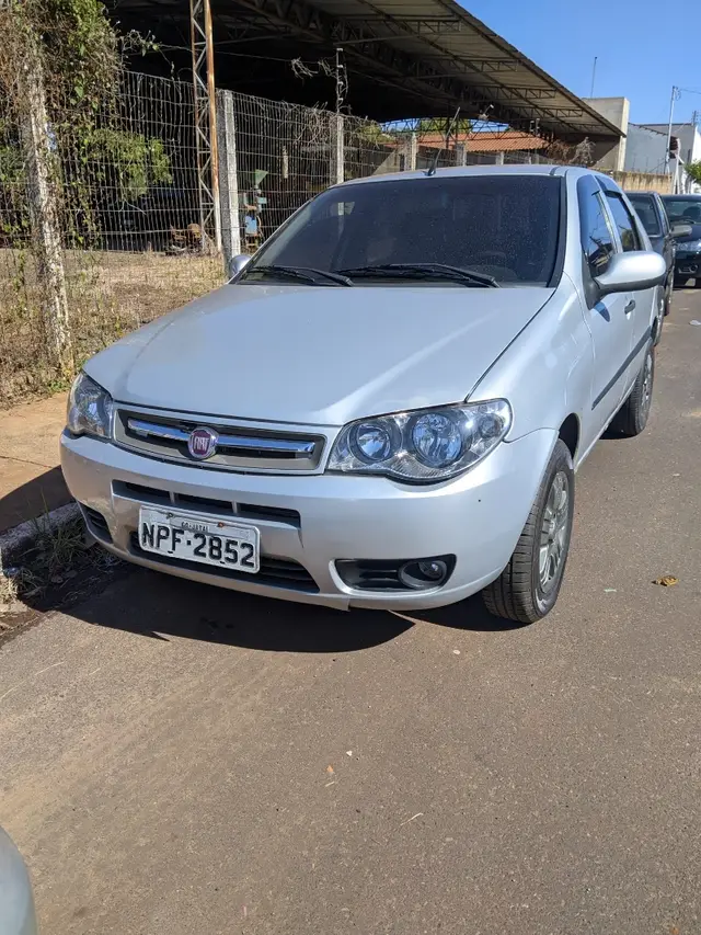 Carro Fiat Palio 2012 Fire 1.0 8V (Flex) 4p