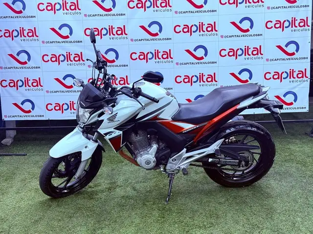 Moto Honda CB 250F Twister 2017 Standard