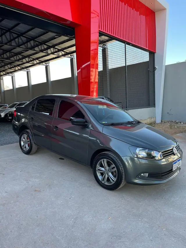 Carro Volkswagen Voyage 2014 1.6 VHT City (Flex)