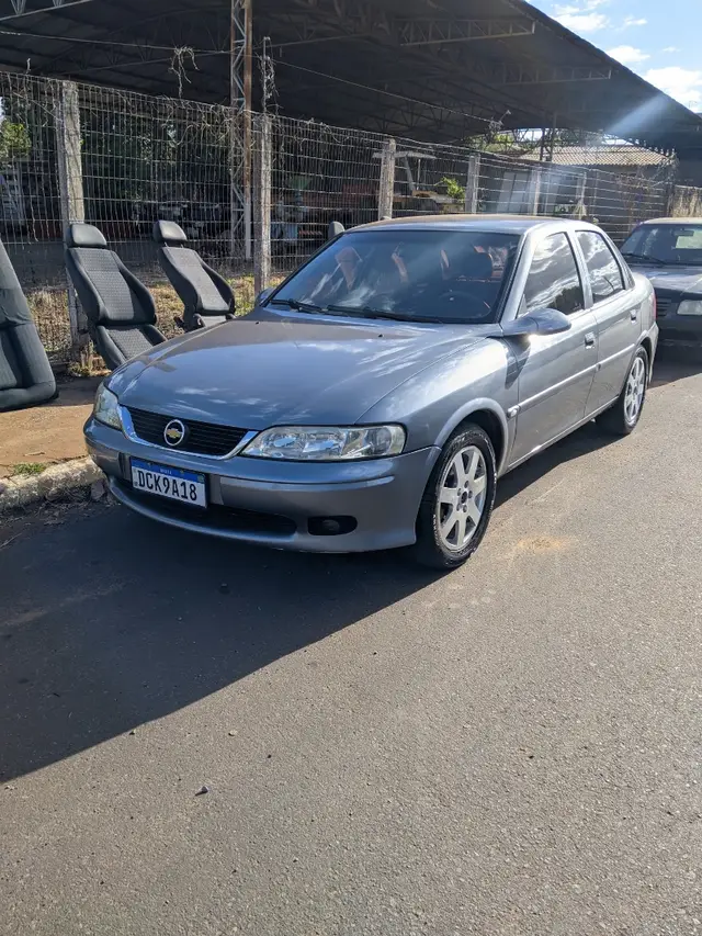 Carro Chevrolet Vectra 2001 GLS 2.2 MPFi