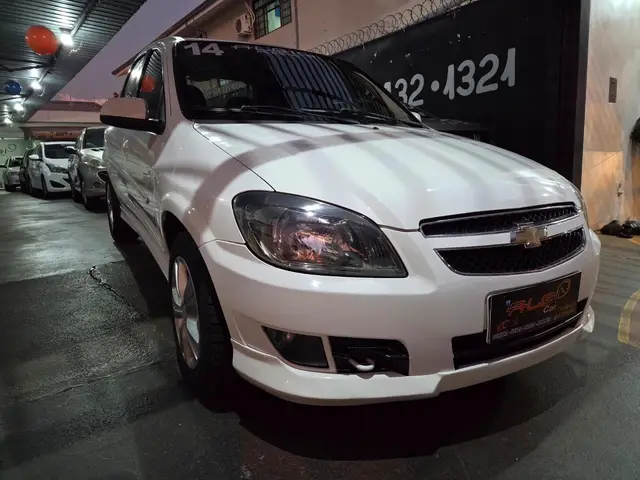 Carro Chevrolet Celta 2014 LT 1.0 (Flex)