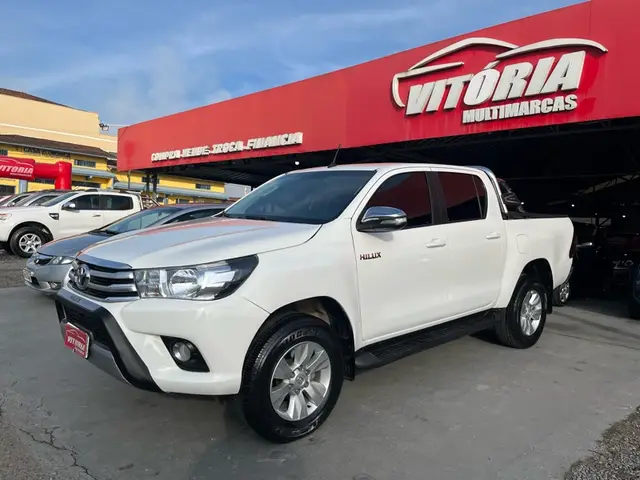 Carro Toyota Hilux Cabine Dupla 2017 Hilux 2.7 SR CD 4x2 (Flex) (Aut)