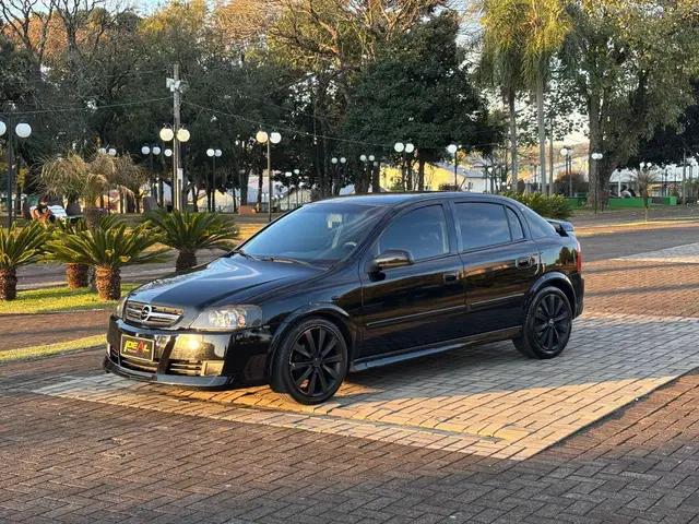 Carro Chevrolet Astra Hatch 2005 Elite 2.0 (Flex)