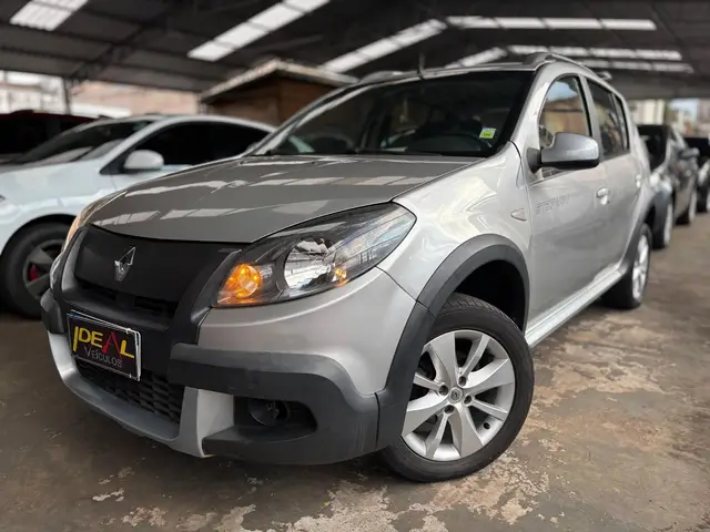 Carro Renault Sandero Stepway 2012 1.6 16V (Flex)