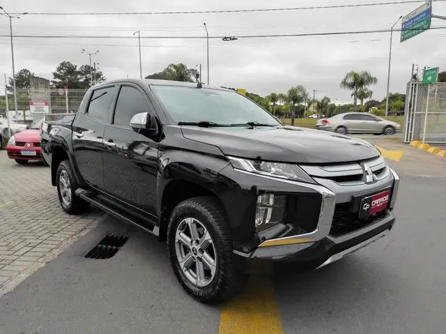 Carro Mitsubishi L200 Triton Sport 2022 HPE 2.4 DID-H 4x4 (Aut)