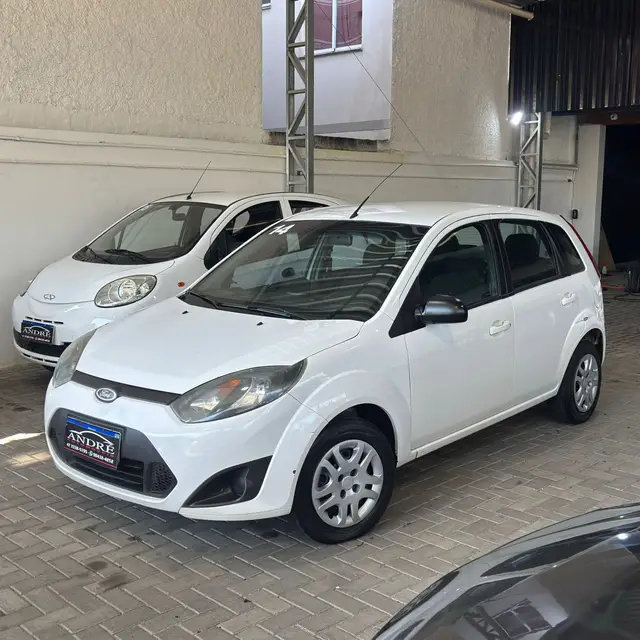 Carro Ford Fiesta Hatch 2014 S Rocam 1.0 (Flex)