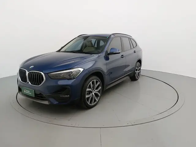 Carro BMW X1 2022 sDrive20i 2.0 Turbo (Aut.)