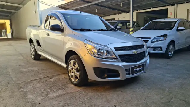 Carro Chevrolet Montana 2018 LS 1.4 (Flex)