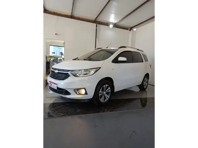 Carro Chevrolet Spin 2024 Premier 1.8 (Aut.)