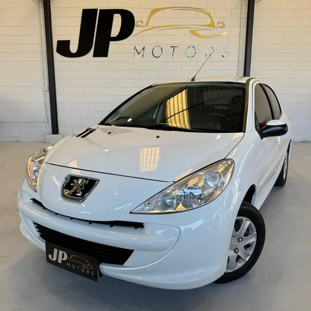 Carro Peugeot 207 2014 Hatch Active 1.4 (Flex)