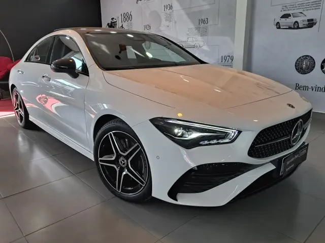 Carro Mercedes-Benz CLA 200 2025 1.3 TB 16V 163cv Aut. (Híbrido)