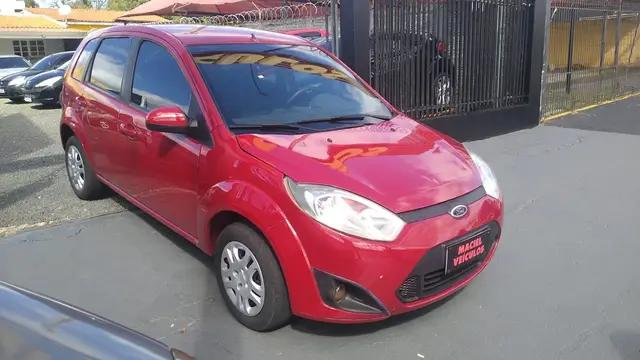 Carro Ford Fiesta Hatch 2014 SE Rocam 1.6 (Flex)