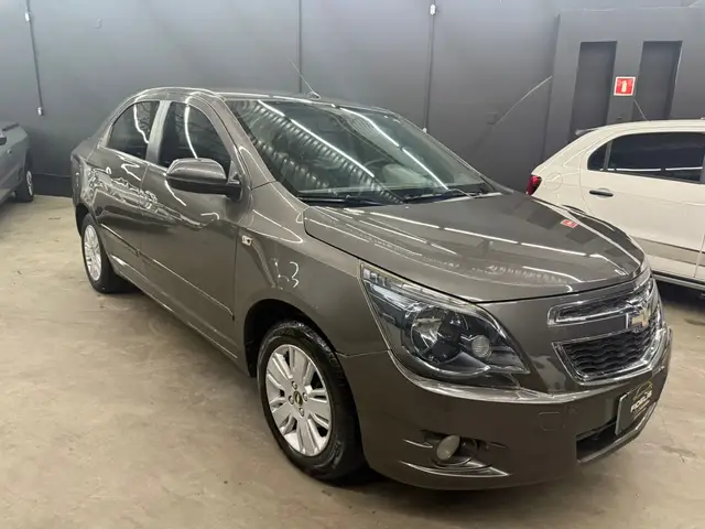 Carro Chevrolet Cobalt 2014 LTZ 1.8 8V (Flex)