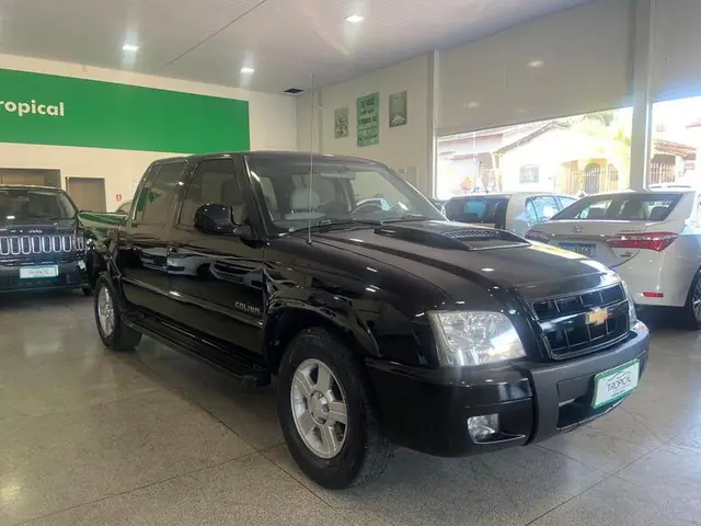 Carro Chevrolet S10 Cabine Dupla 2011 S10 Advantage 4x2 2.4 (Flex) (Cab Dupla)