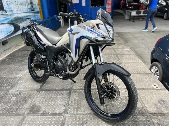 Moto Honda XRE Sahara 300 2024 Adventure