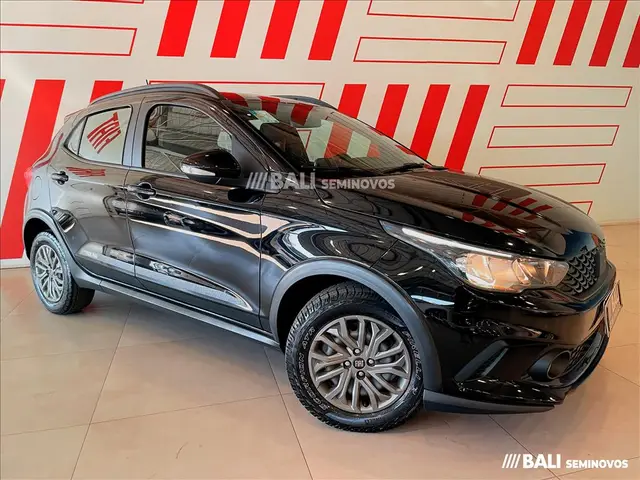 Carro Fiat Argo 2022 Trekking 1.3 (Flex)