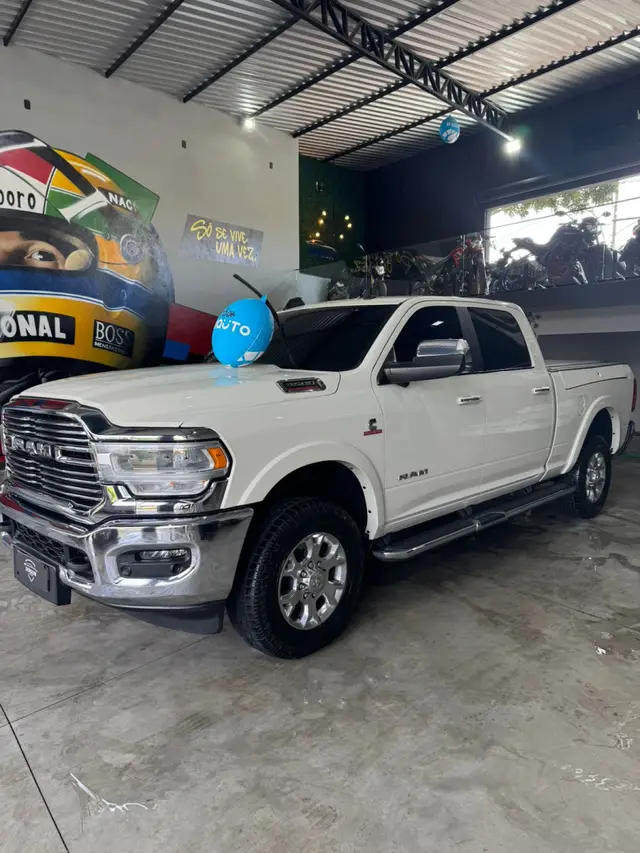 Carro RAM 3500 2022 Laramie 6.7