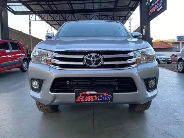 Carro Toyota Hilux Cabine Dupla 2018 Hilux 2.7 SRV CD 4x2 (Flex) (Aut)
