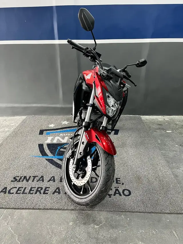 Moto Honda CB 300F Twister 2025 (ABS)