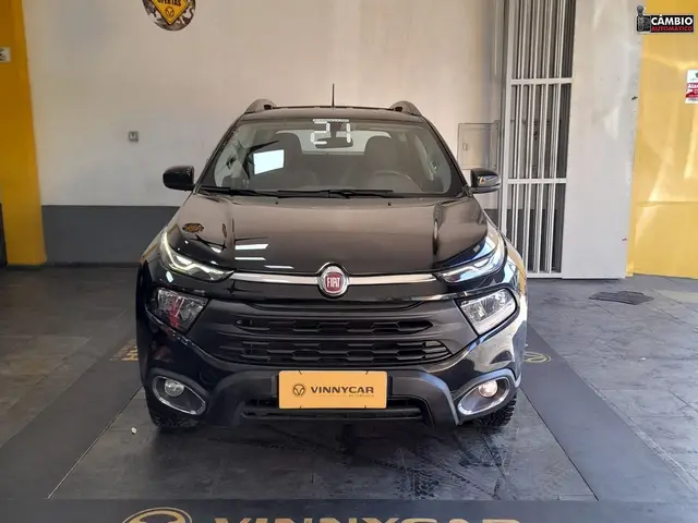 Carro Fiat Toro 2021 Endurance 1.8 MT5 FLEX 4P