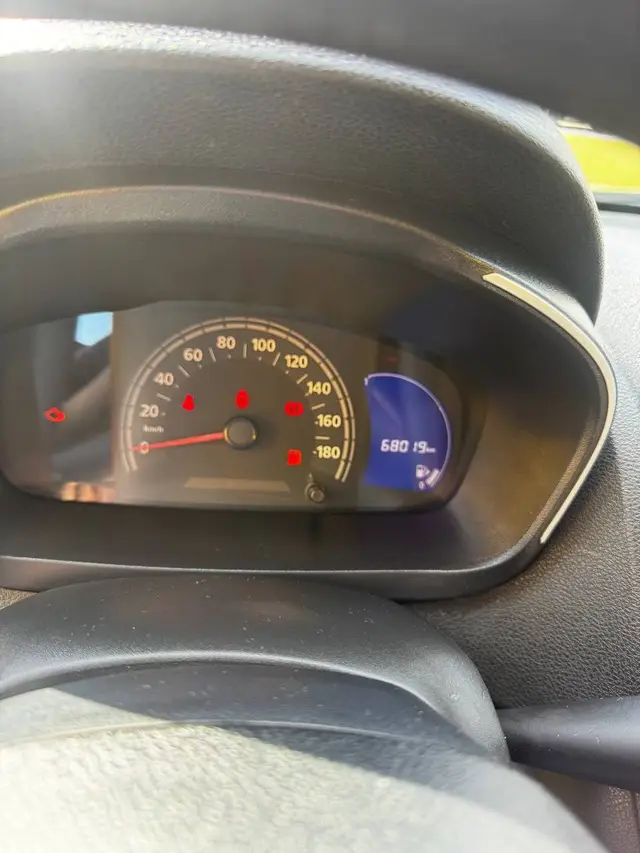 Carro Renault Kwid 2019 Zen 1.0 12v SCe (Flex)