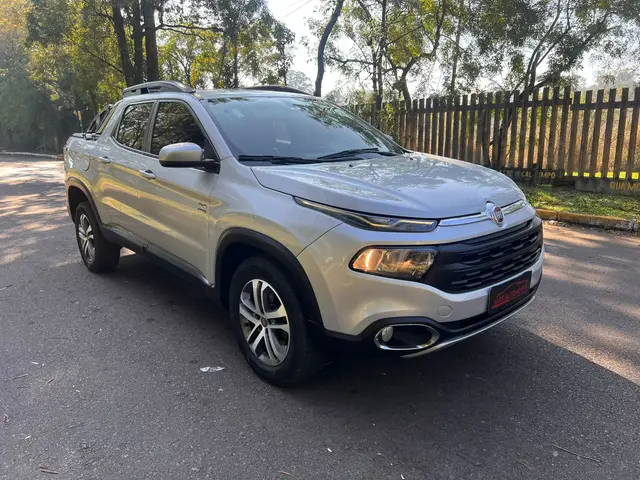 Carro Fiat Toro 2019 2.0 TDI Freedom Auto 4WD (Diesel)