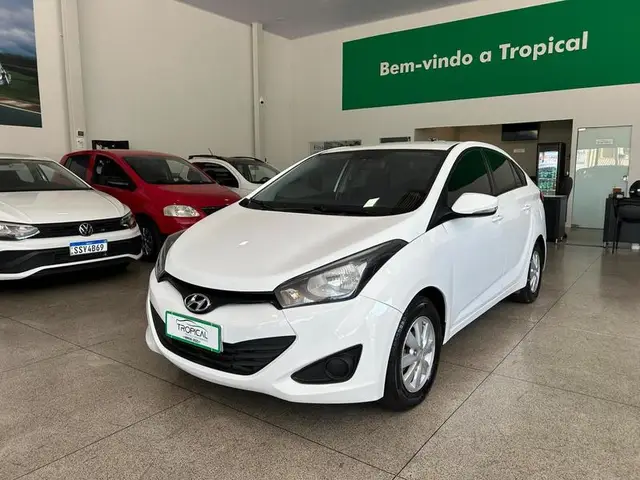 Carro Hyundai HB20S 2014 1.0 Comfort Plus (Flex)
