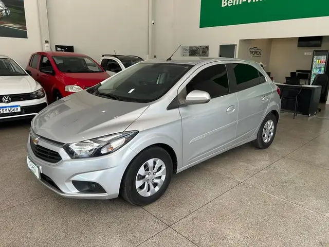 Carro Chevrolet Onix 2019 1.0 Joy SPE/4