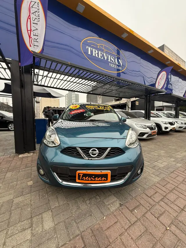 Carro Nissan March 2015 1.0 12V SV (Flex)