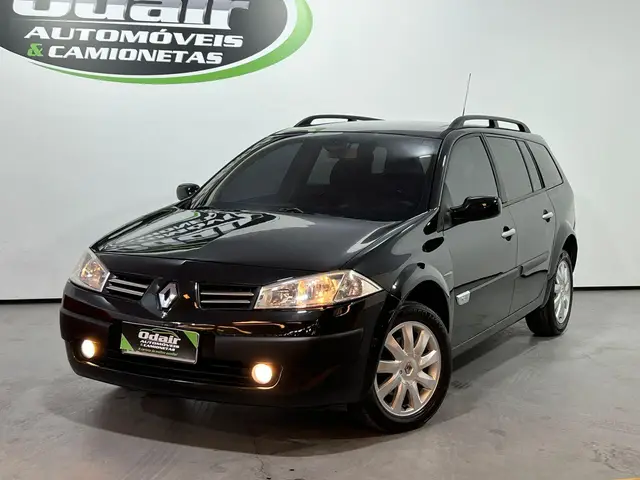 Carro Renault Megane Grand Tour 2013 Mégane Grand Tour Dynamique 1.6 16V (flex)
