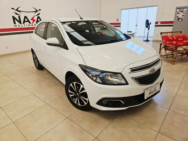 Carro Chevrolet Onix 2015 1.4 LTZ SPE/4