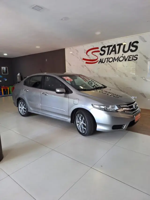 Carro Honda City 2013 EX 1.5 16V (flex)