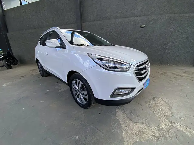 Carro Hyundai ix35 2017 2.0 2WD (Aut) (Flex)
