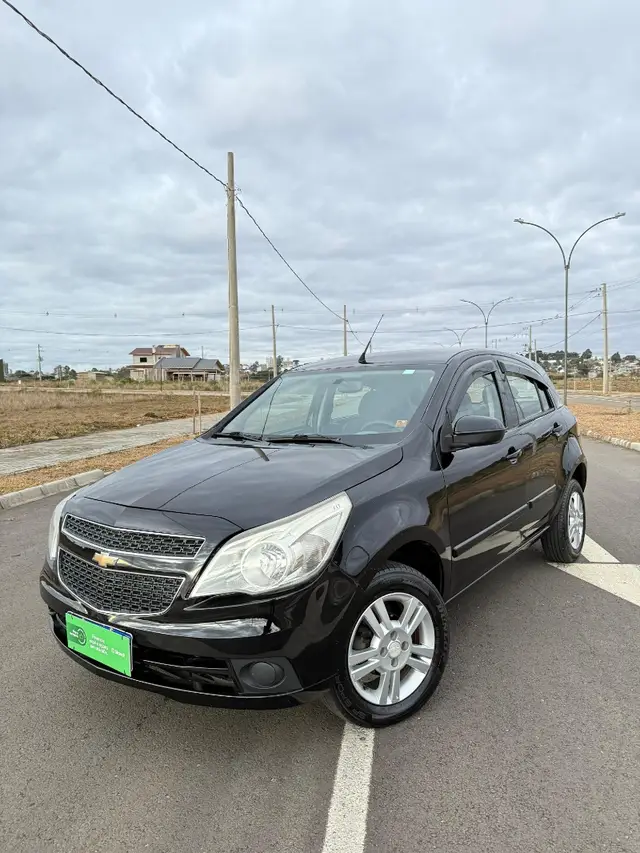 Carro Chevrolet Agile 2011 LTZ 1.4 8V (Flex)