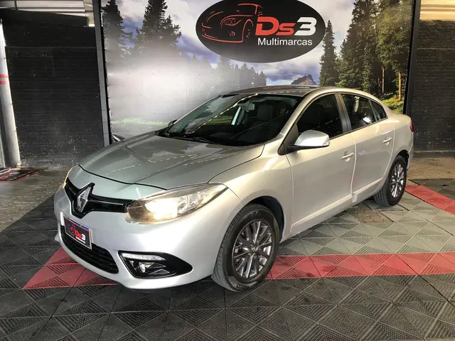 Carro Renault Fluence 2017 2.0 16V Dynamique Plus X-Tronic (Flex)