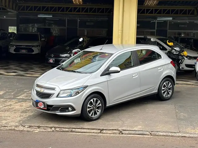 Carro Chevrolet Onix 2016 1.4 LTZ SPE/4