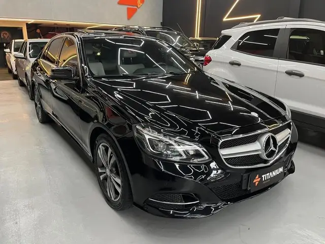 Carro Mercedes-Benz Classe E 2016 E 250 Avantgarde 2.0 CGI Turbo