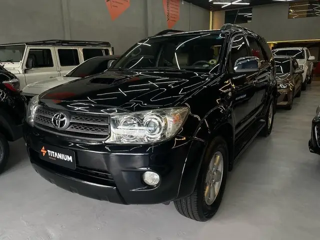 Carro Toyota Hilux SW4 2010 SRV 4x4 3.0 Turbo  (aut)