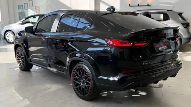 Carro Fiat Fastback 2024 Abarth