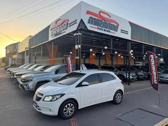 Carro Chevrolet Onix 2019 1.0 Joy SPE/4