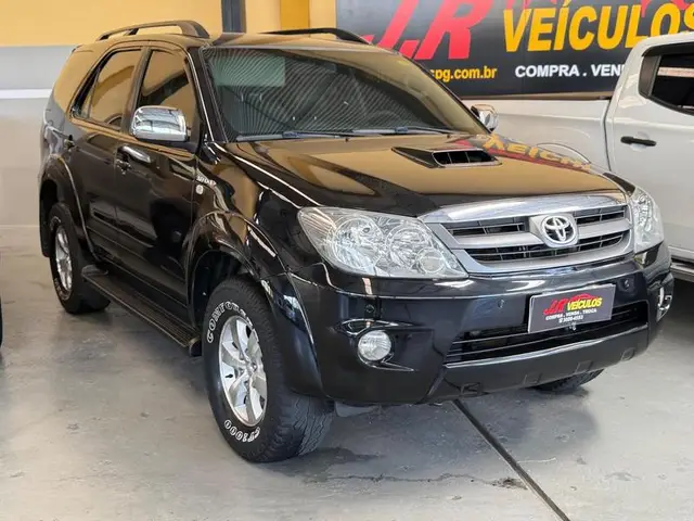 Carro Toyota Hilux SW4 2007 SRV 4x4 3.0 Turbo  (aut)